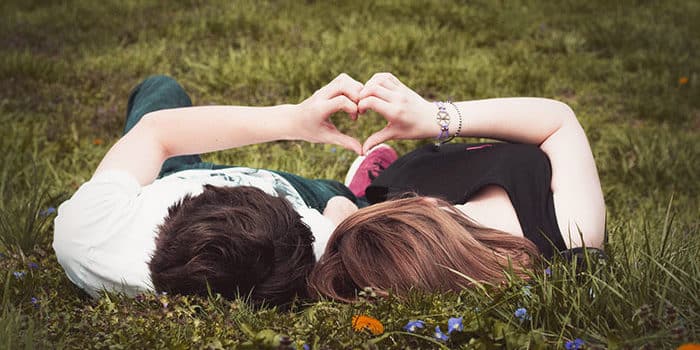 Les 3 signes astrologiques les plus chanceux en amour !