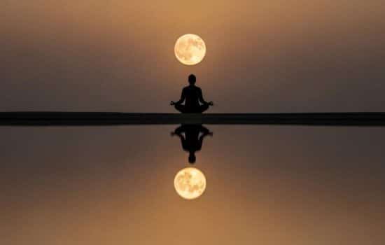 Ce que votre Lune révèle sur vos besoins émotionnels secrets